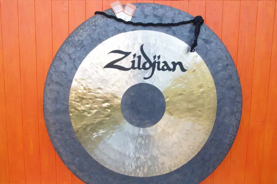 Оркестровый гонг Zildjian Traditional Orchestral Gong 40 дюймов