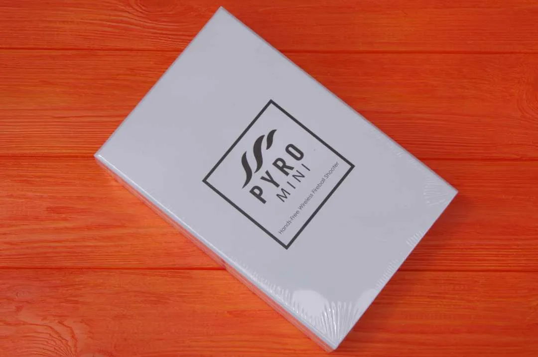 Устройство для запуска огненных шаров с руки Pyro Mini Fireshooter Устройство для запуска огненных шаров с руки Pyro Mini Fireshooter