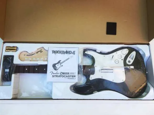 Детская электрогитара Rock Band 4 wireless Fender Stratocaster for PS4