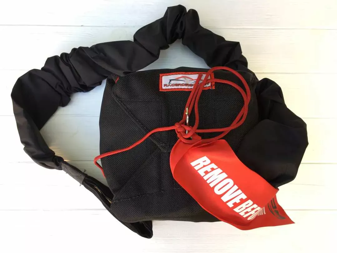 Тормозной парашют для драг-рейсинга RacerDirect
