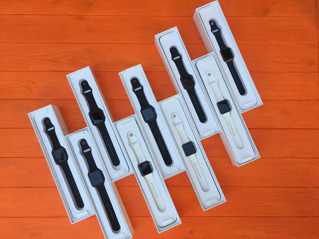 Смарт годинник Apple Watch Series 2, 42мм, б-у