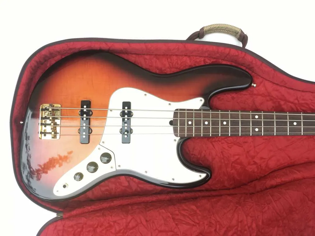Бас-гітара Fender Jazz Bass 50th, б-у