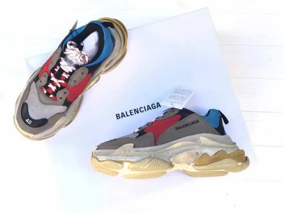 Чоловічі кросівки Balenciaga Triple S