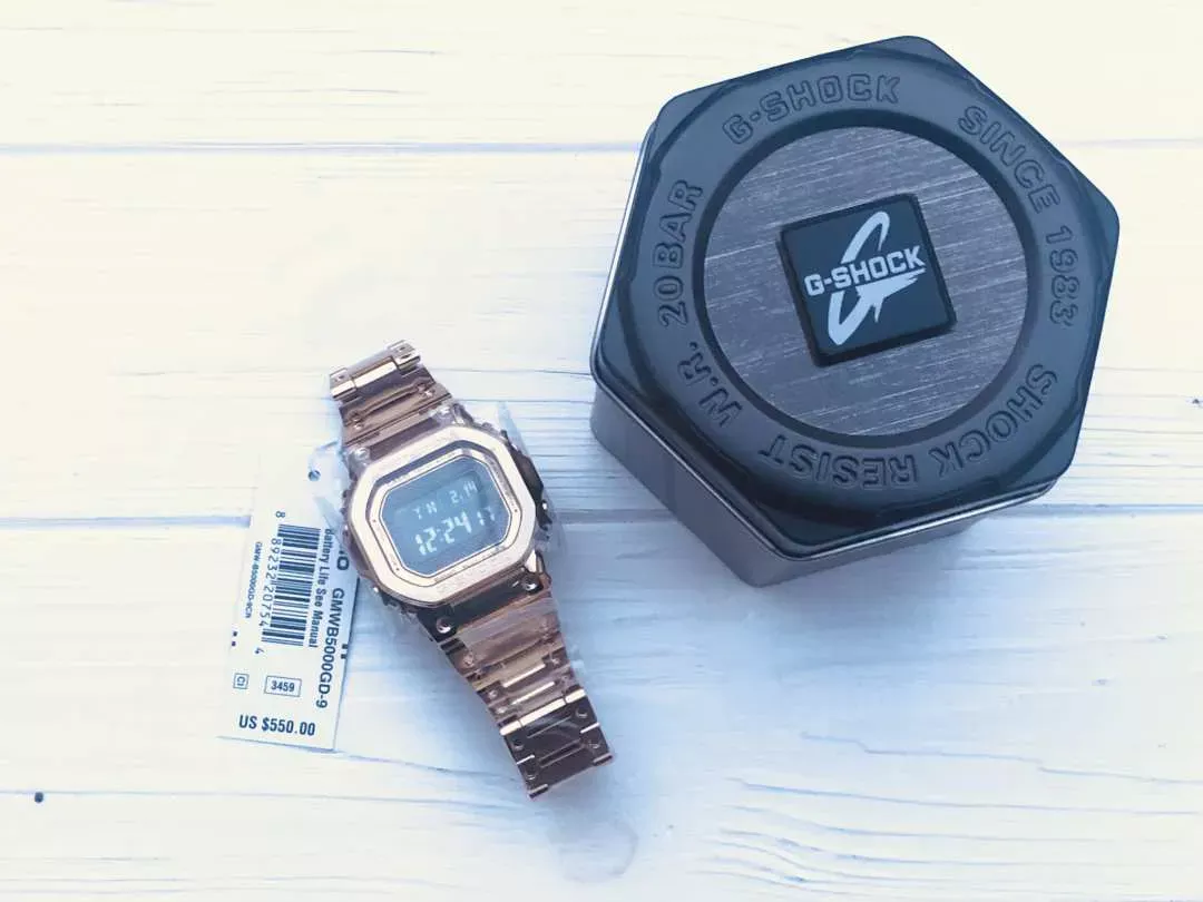 Чоловічі наручні годинники CASIO G-shock GMW-B5000GD-9