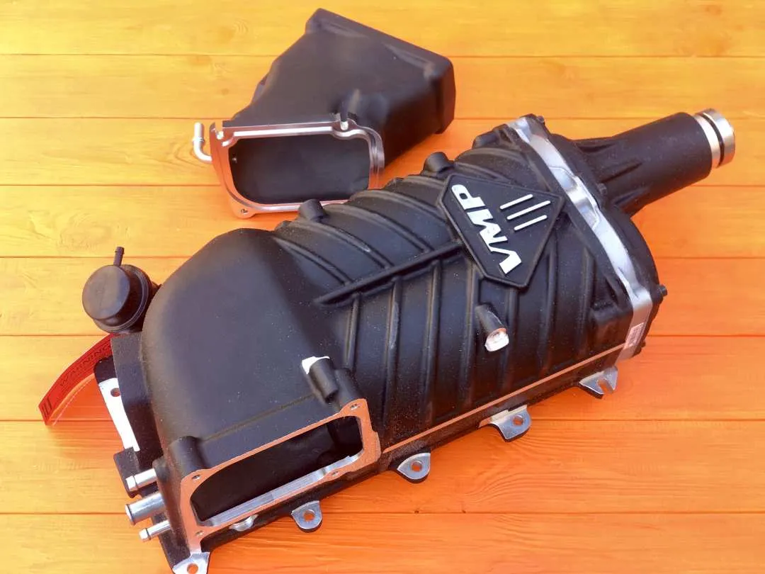 Нагнетатель повітря для авто (тюнінг)