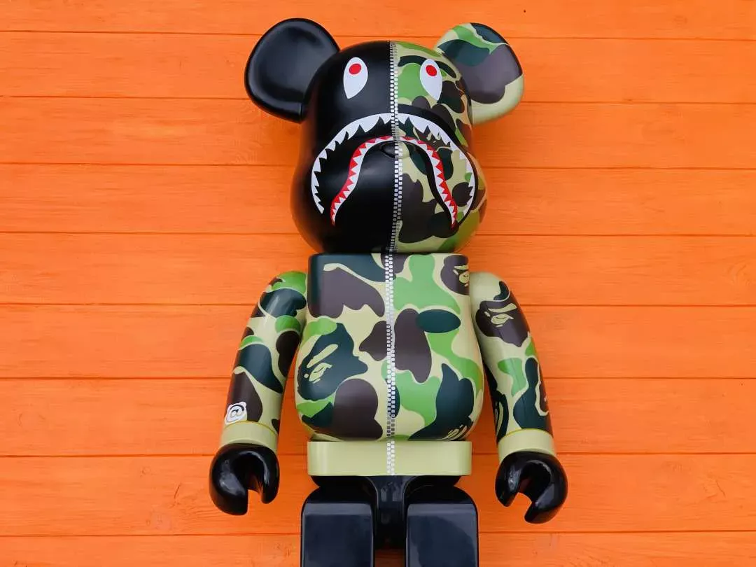 Коллекционная игрушка Bearbrick 1000% BAPE ABC CAMO SHARK GREEN