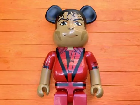 Коллекционная игрушка MEDICOM Bearbrick Michael Jackson